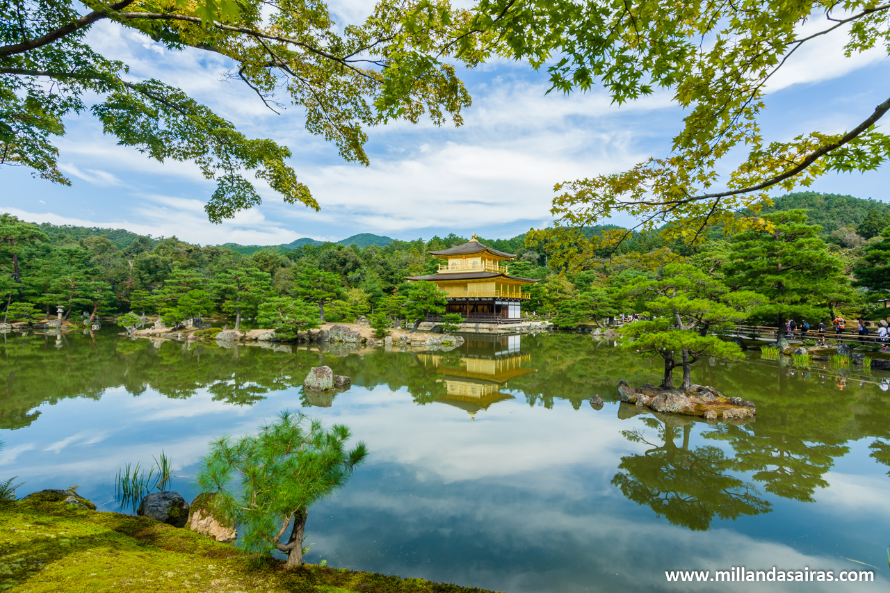 Kinkaku-ji o templo del pabellón dorado, en Kyoto