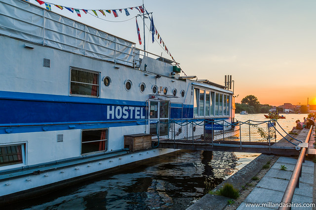 Hostelboat sobre el río Spree